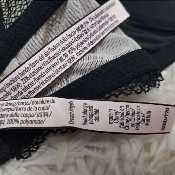 32DD {Victoria's Secret} Black Bra Top - Picture 12 of 16